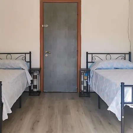 Tra I Giardini Della Scalinata Di San Gennaro Apartment Naples Exterior photo