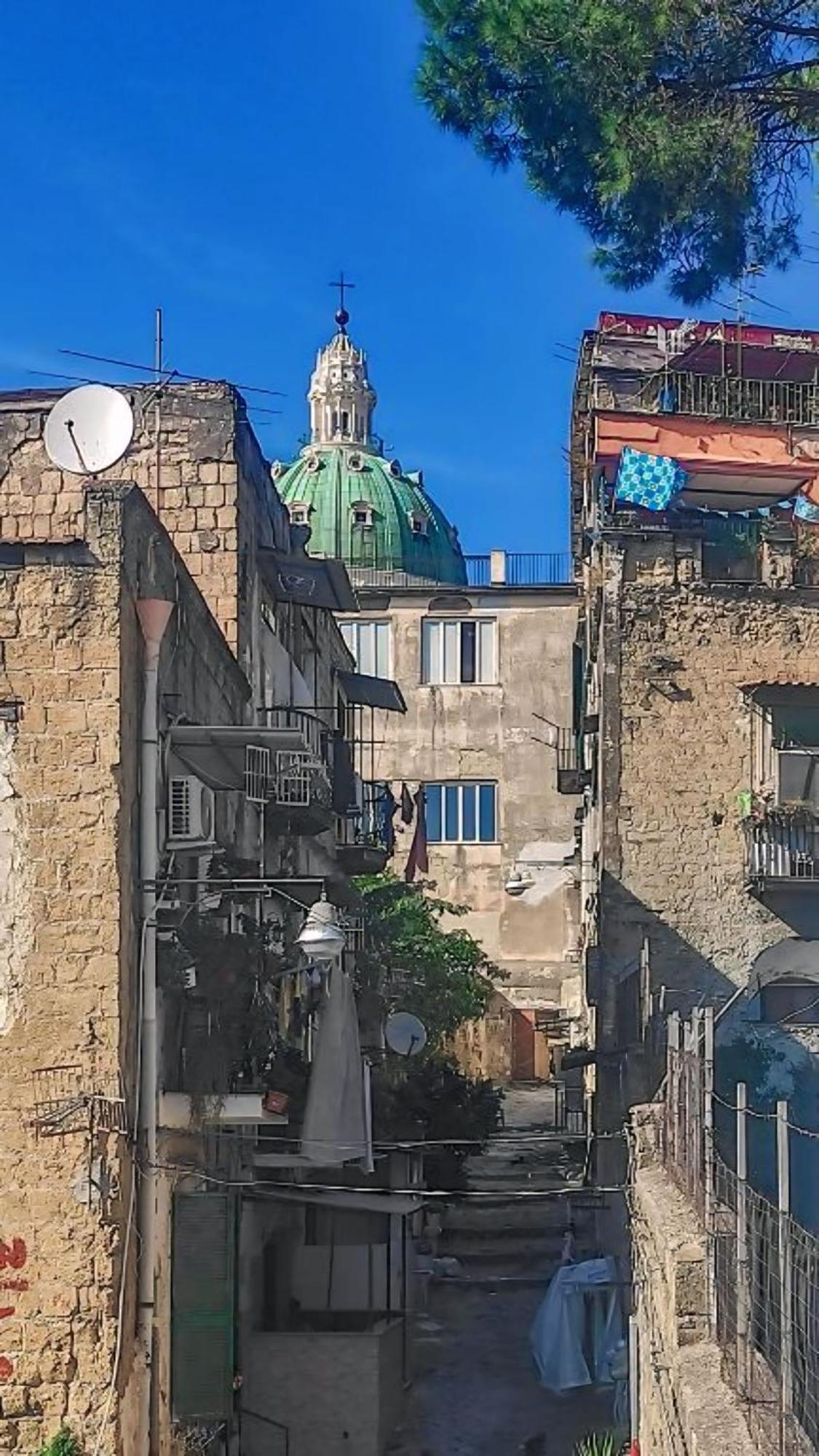 Apartamento Tra I Giardini Della Scalinata Di San Gennaro Nápoles